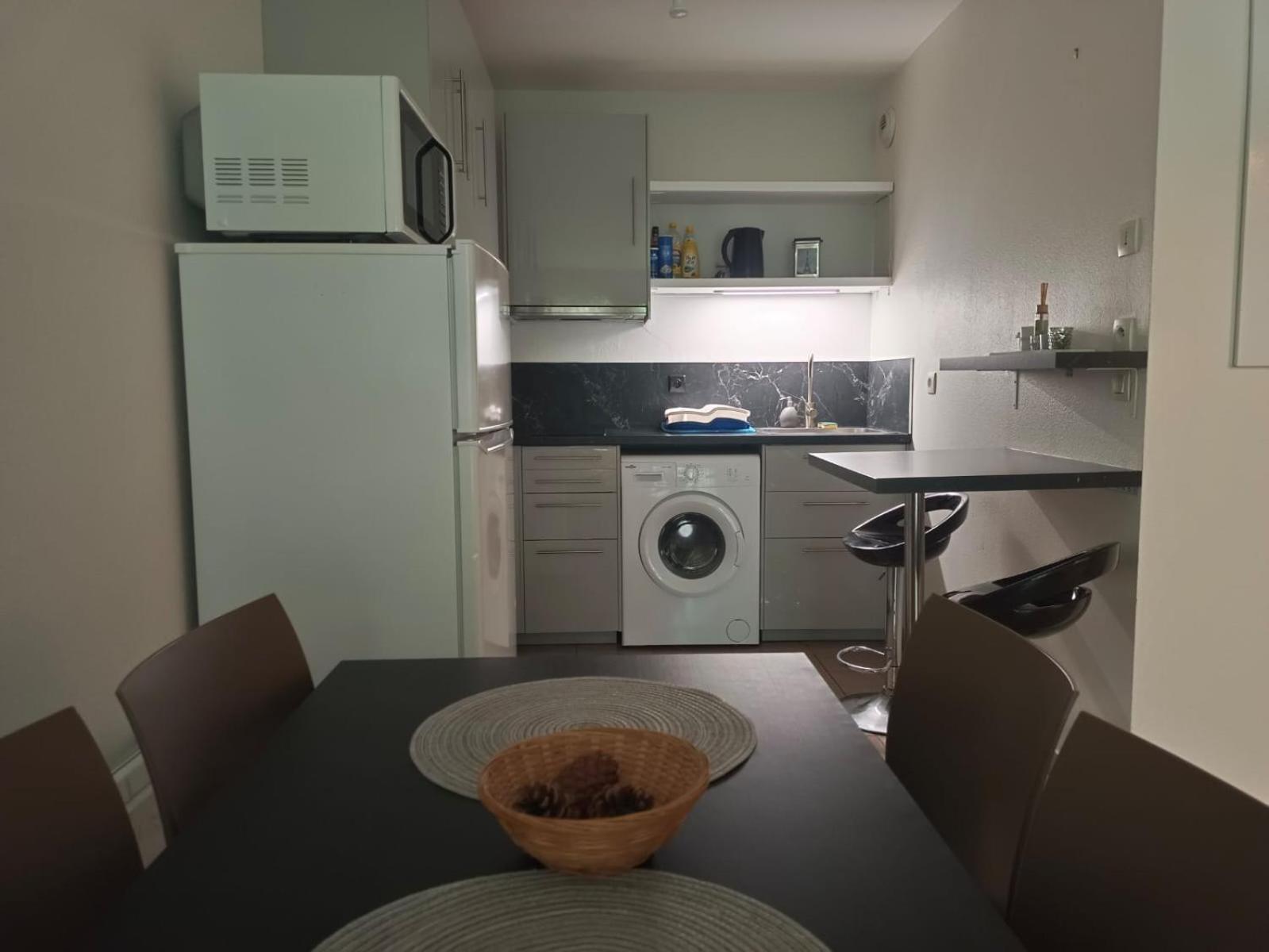 Proche Disneyland Paris - Appartement Avec Balcon Sans Vis A Vis - Parking Prive Residence Calme Montévrain Zewnętrze zdjęcie